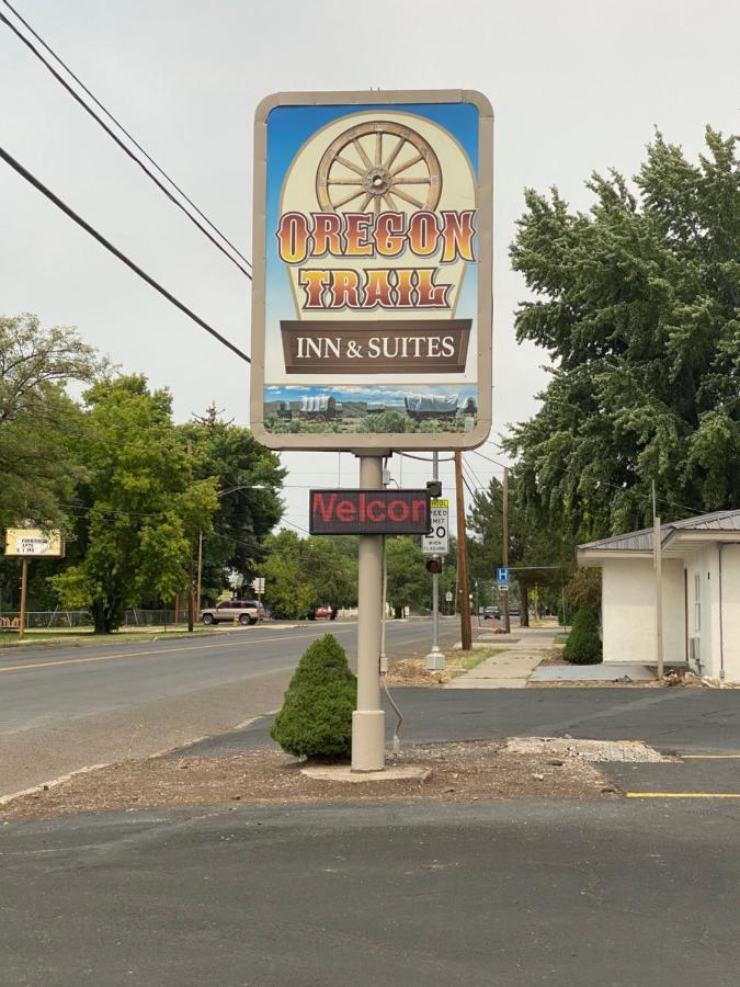 Oregon Trail Inn And Suites レイク・ビュー エクステリア 写真